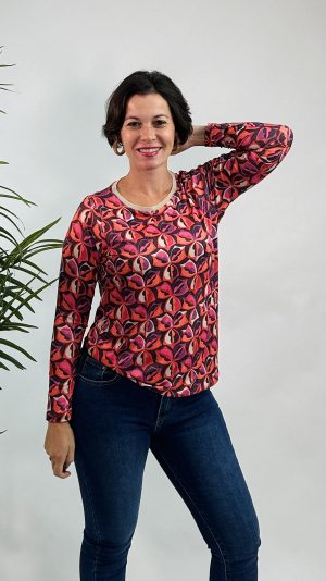 CAMISETA HOJAS CUELLO BRILLO ROCIO U